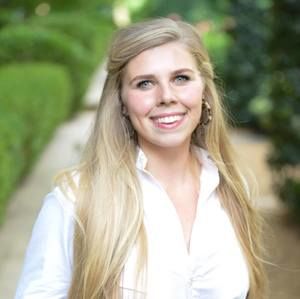 Meet your Posher, Nancy